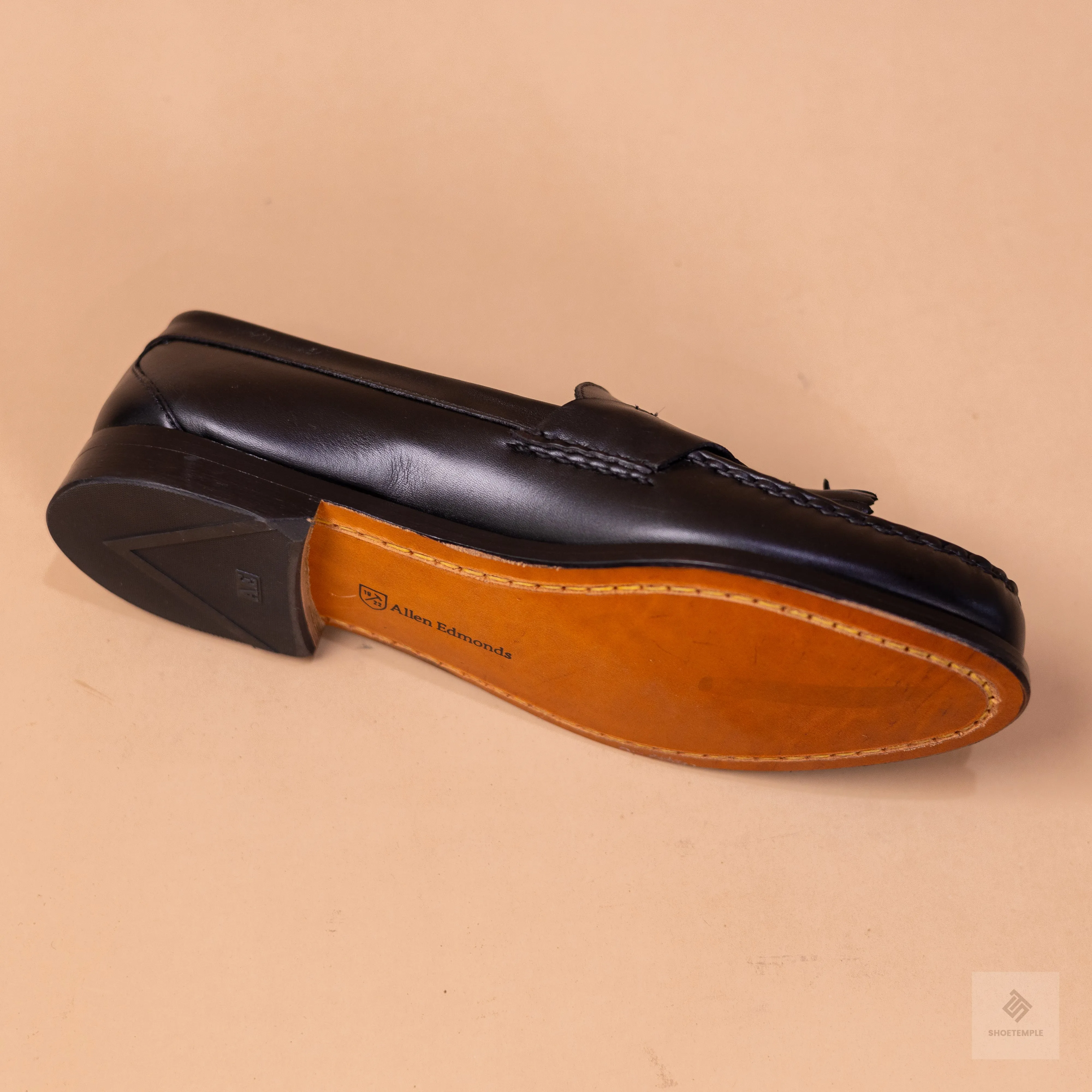 Allen Edmonds Tassel Loafer - Black