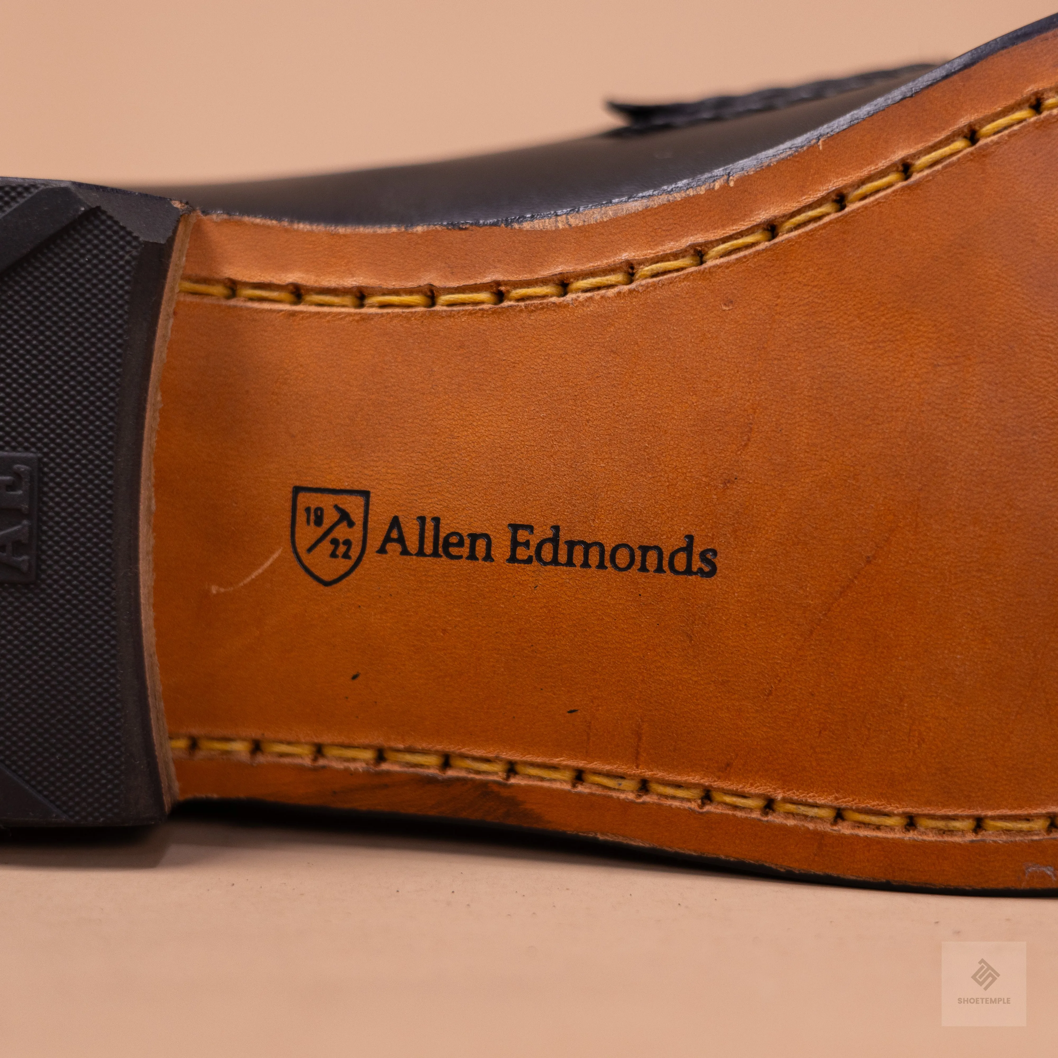 Allen Edmonds Tassel Loafer - Black