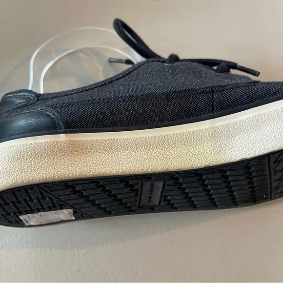 Andrew Marc memory foam sneakers black NWOT men’s size 8