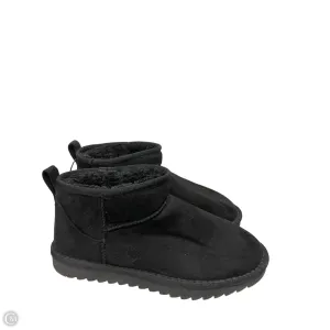 Boots Snow By Cushionaire In Black, Size: 8.5