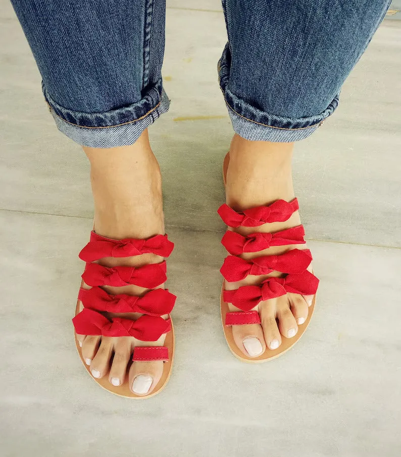 Bow leather sandals