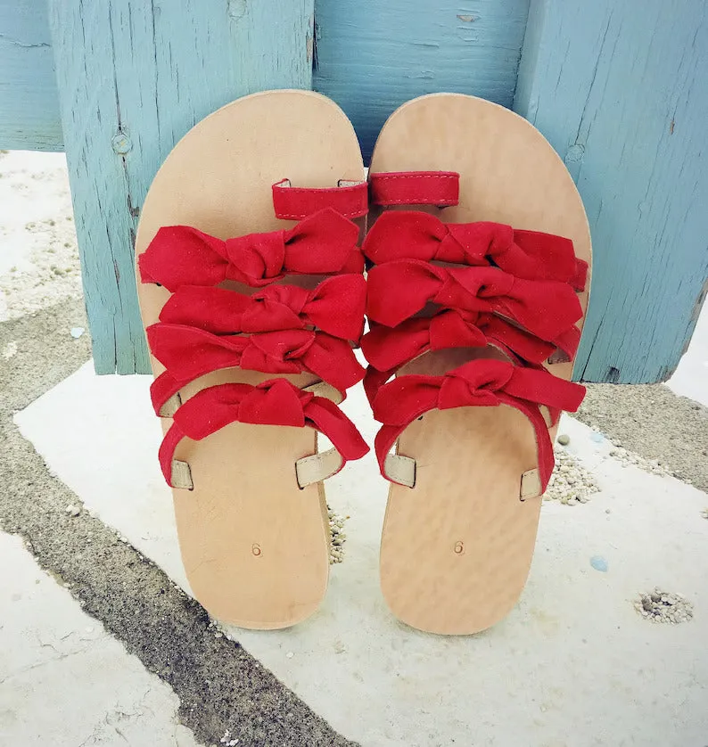 Bow leather sandals