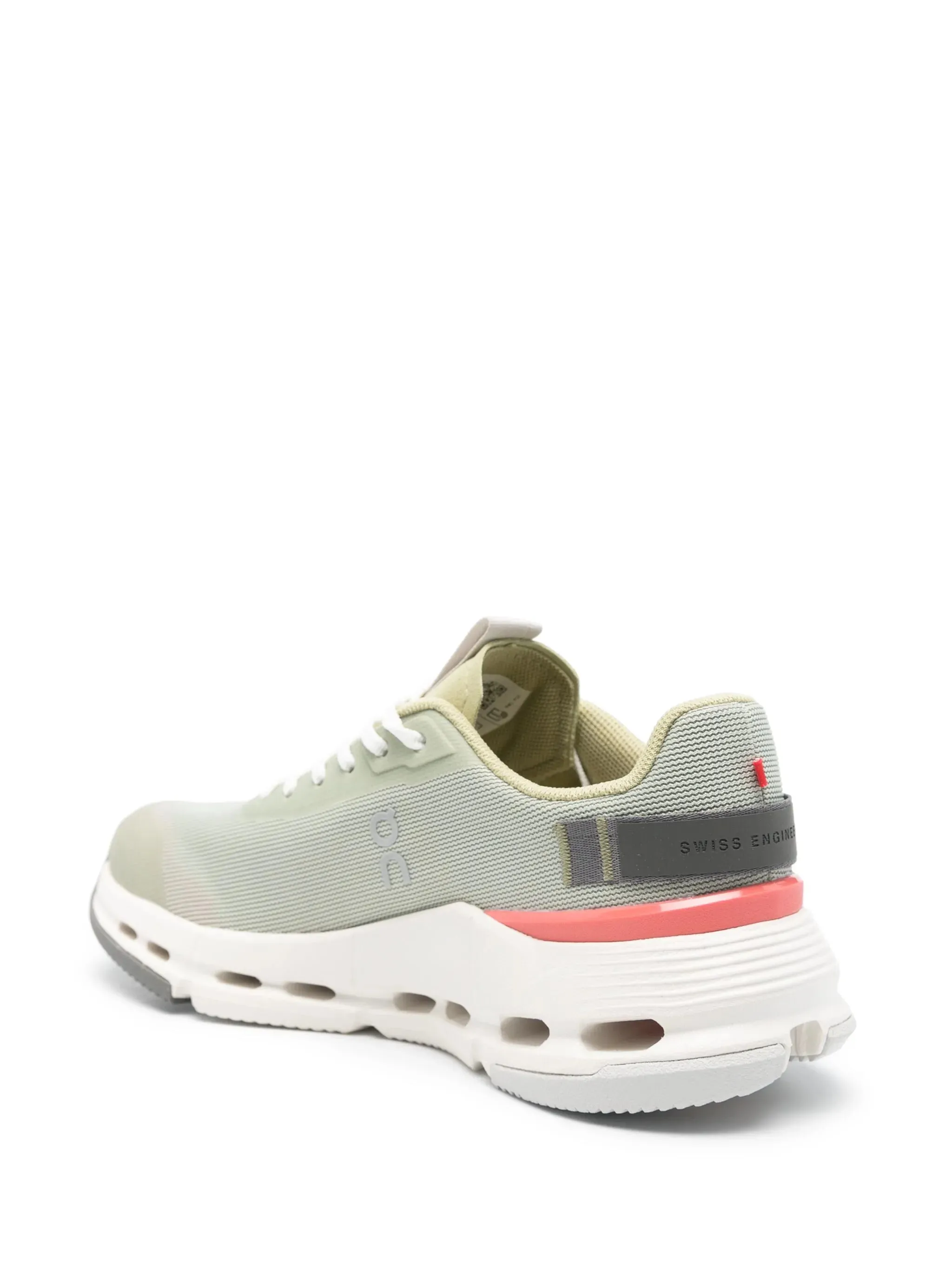 Cloudnova Sneakers