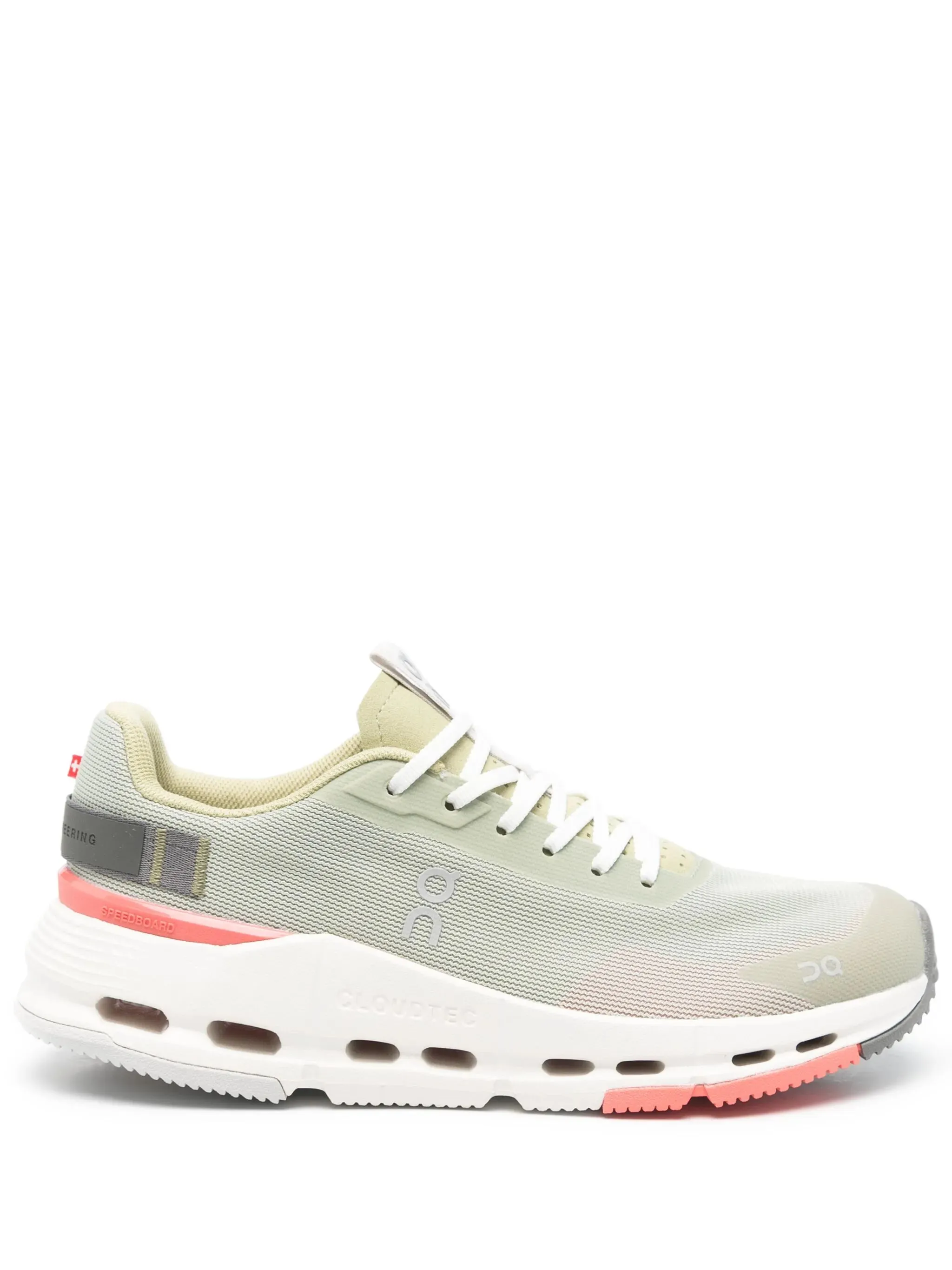 Cloudnova Sneakers