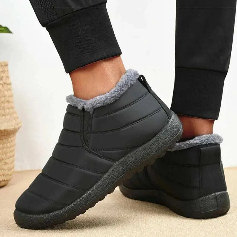 Cozy & Stylish Men's Slip-On Winter Ankle Boots - Waterproof Snow Booties with Plush Lining for Ultimate Warmth and Comfort