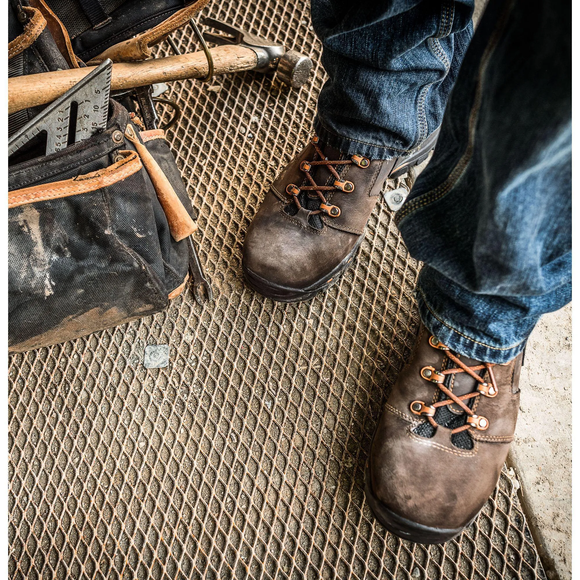 Danner Men's Vicious 4.5" Soft Toe Waterproof Work Boot - Brown - 13858