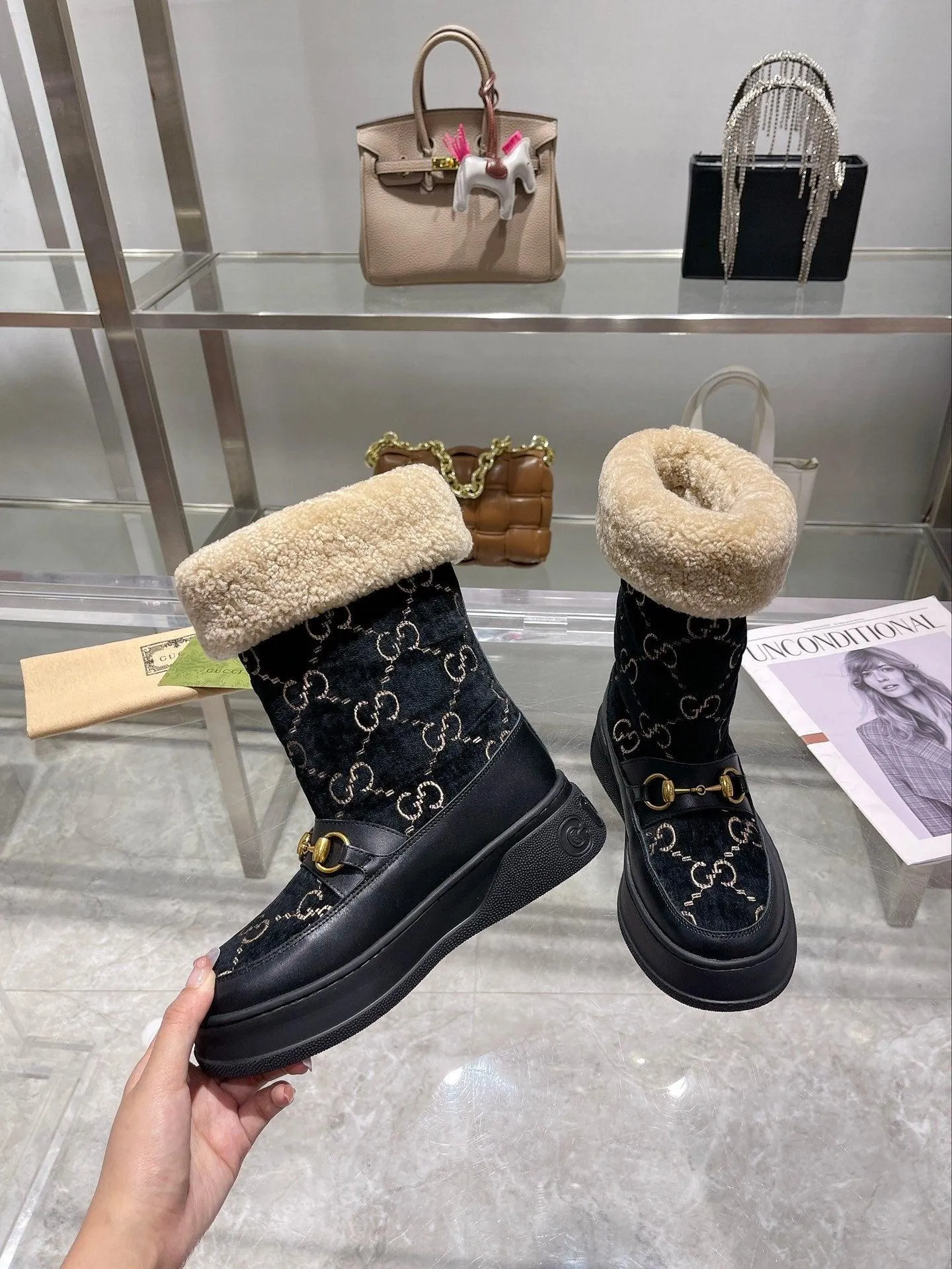 GG 1955 HORSEBIT SNOW BOOTS VELVET FABRIC BLACK