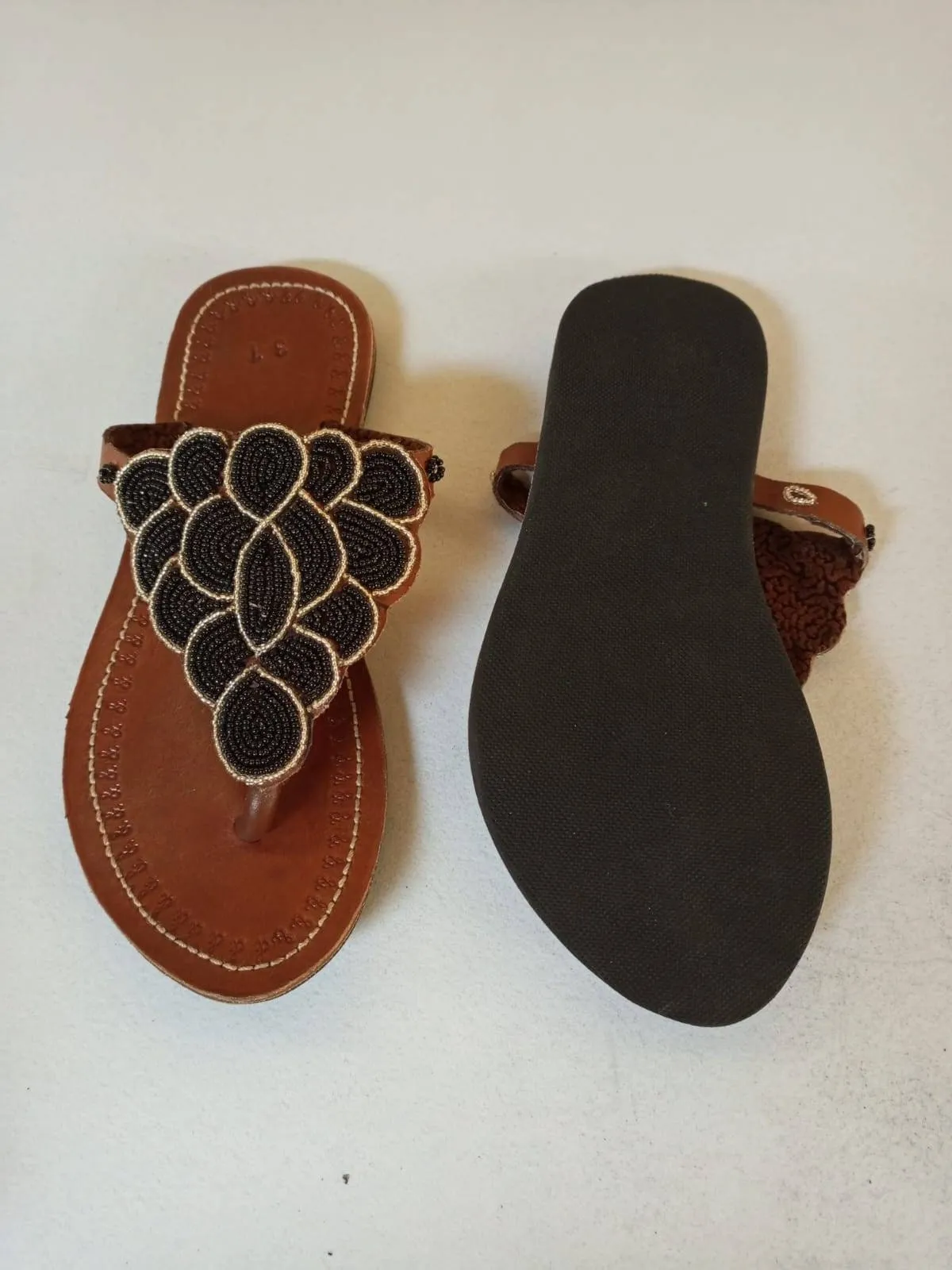 Handmade African Beaded Sandals/Authentic Maasai-Style Leather Flip-Flops Women/Boho Beach Sandals/Comfortable Summer Sandal African Gifts