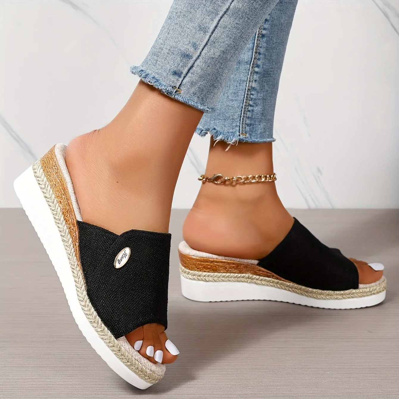 Jenna - Casual leather orthopedic sandals