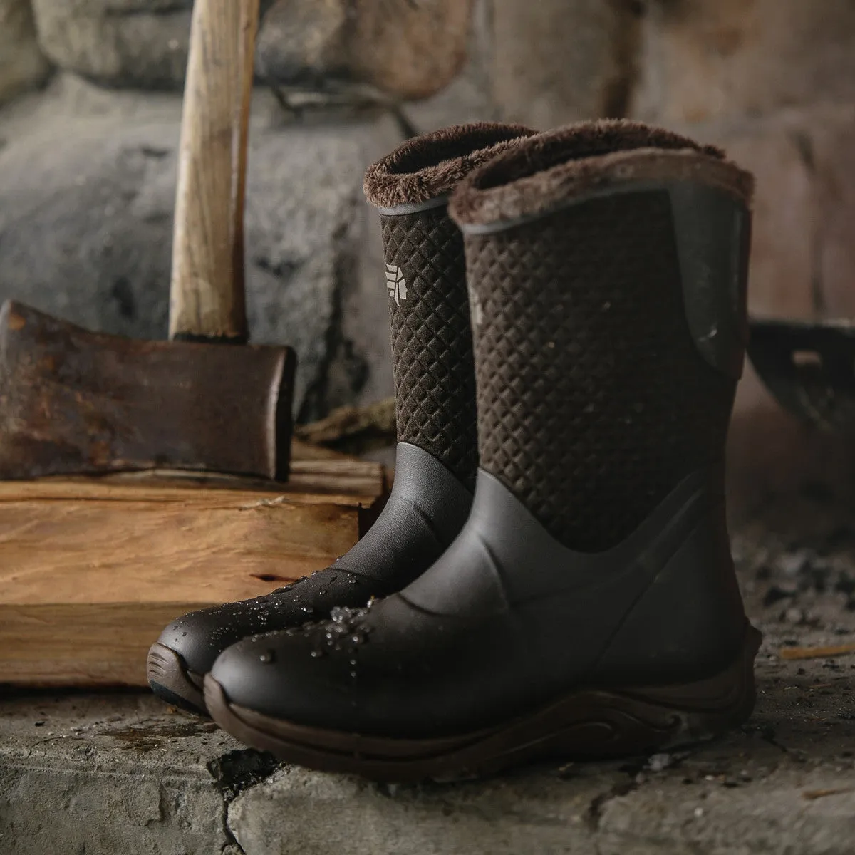 Lacrosse Women's Alpha Cozy 10" Soft Toe Waterproof Pac Rubber Boot - Brown - 656111
