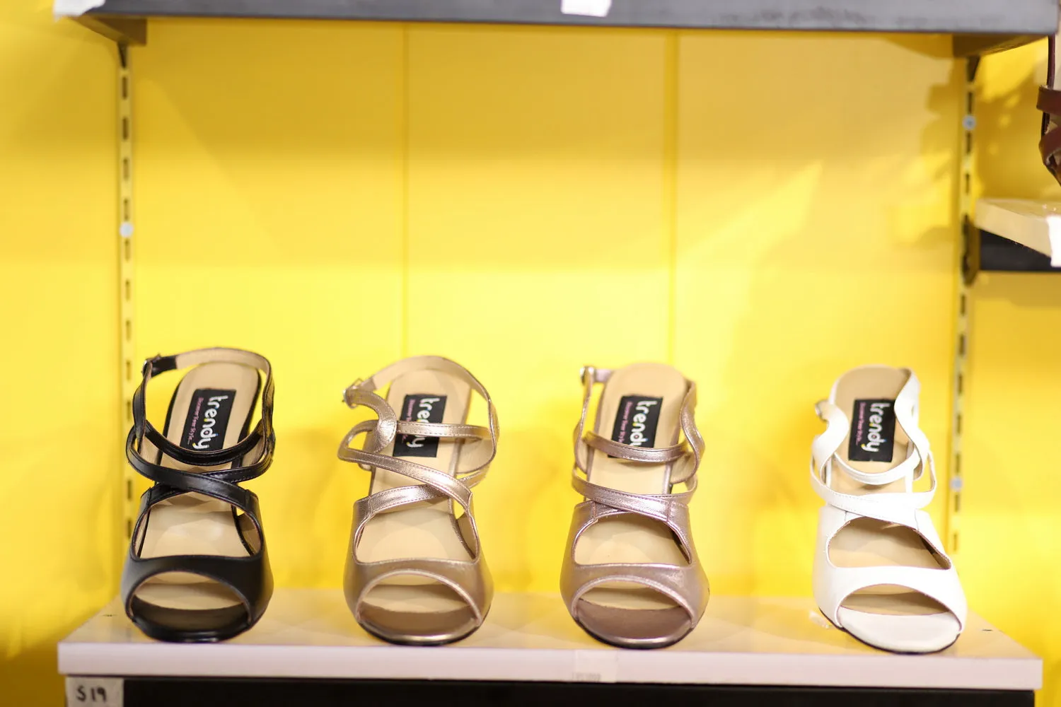 Leather Heeled Sandal Design ZA006