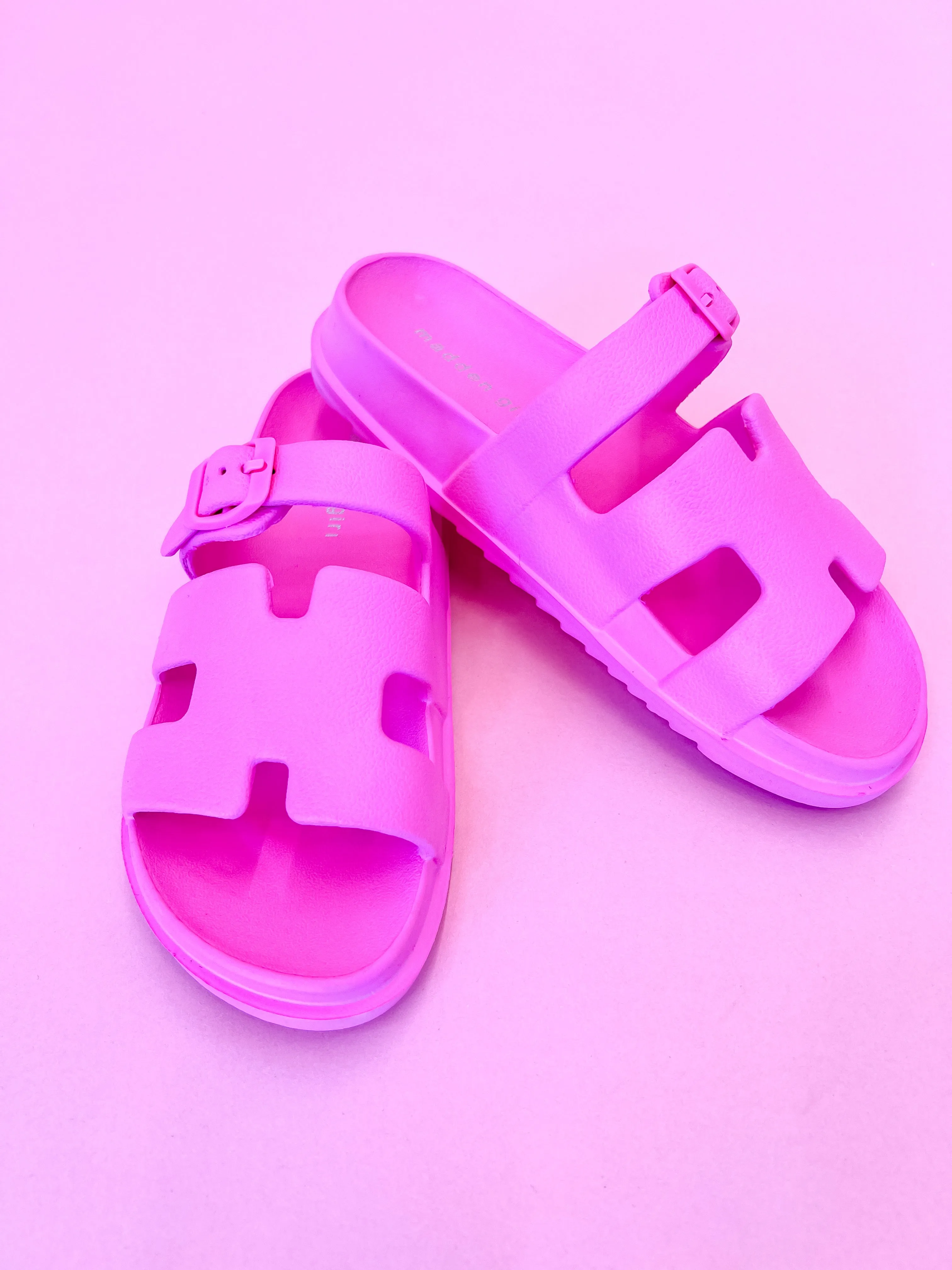 [Madden Girl] Darling Hot Pink Sandal