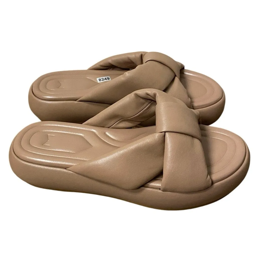 Marc Fisher Soft Leather Platform Nude Sandals. Sz 9.5