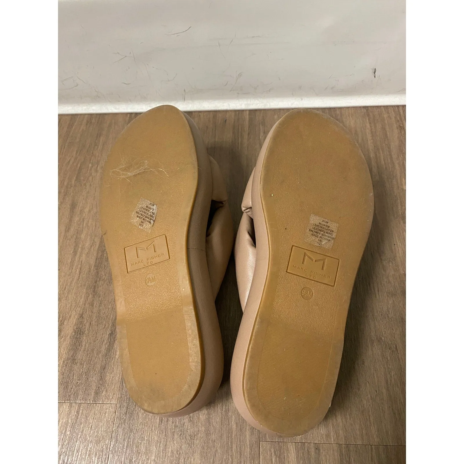Marc Fisher Soft Leather Platform Nude Sandals. Sz 9.5