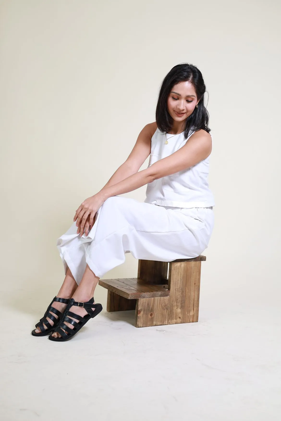 UNO SANDALS