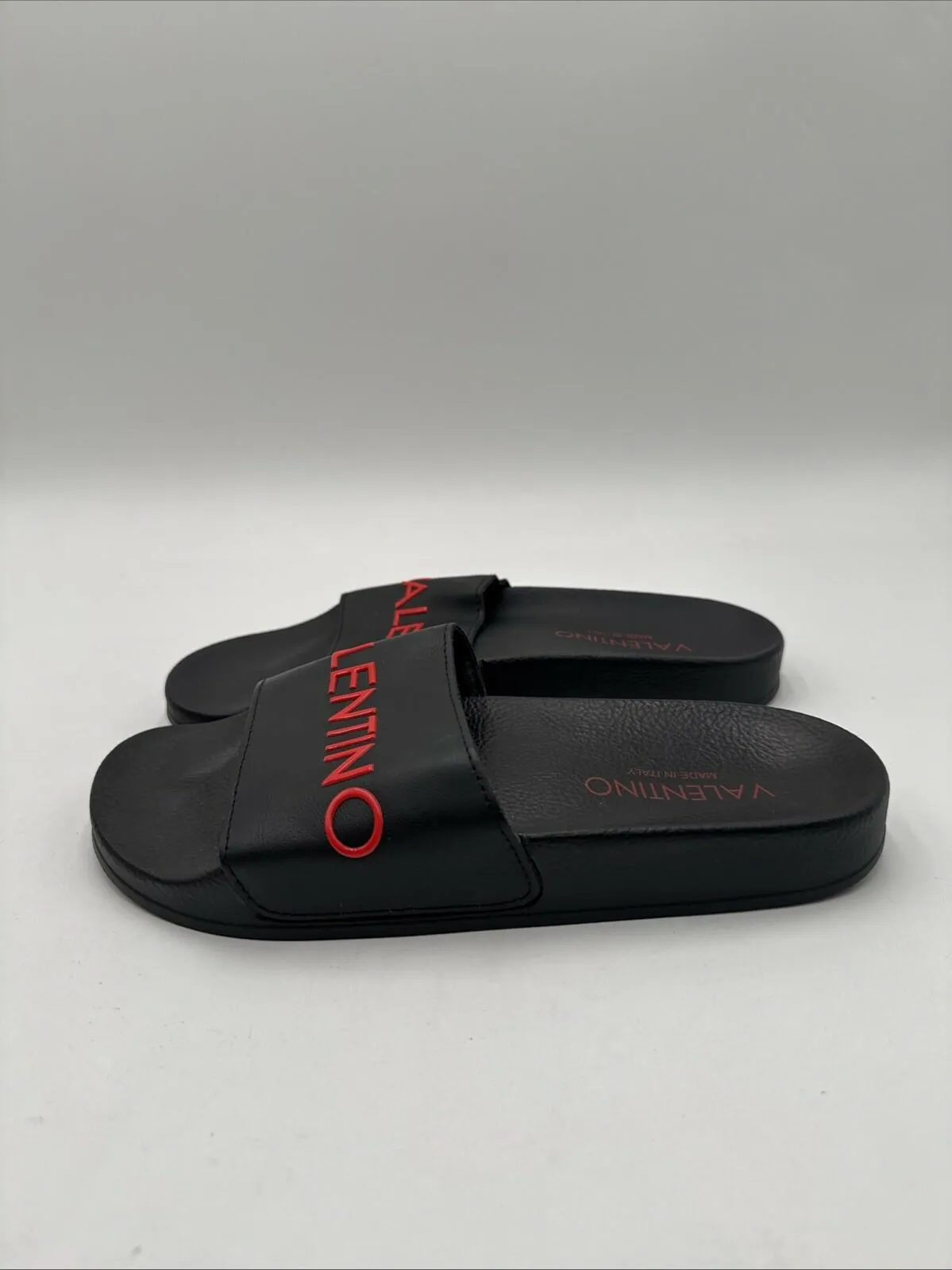 VALENTINO BY MARIO Black/Red Leather Logo Slide Sandals Men’s Size 7/40 - Very Good