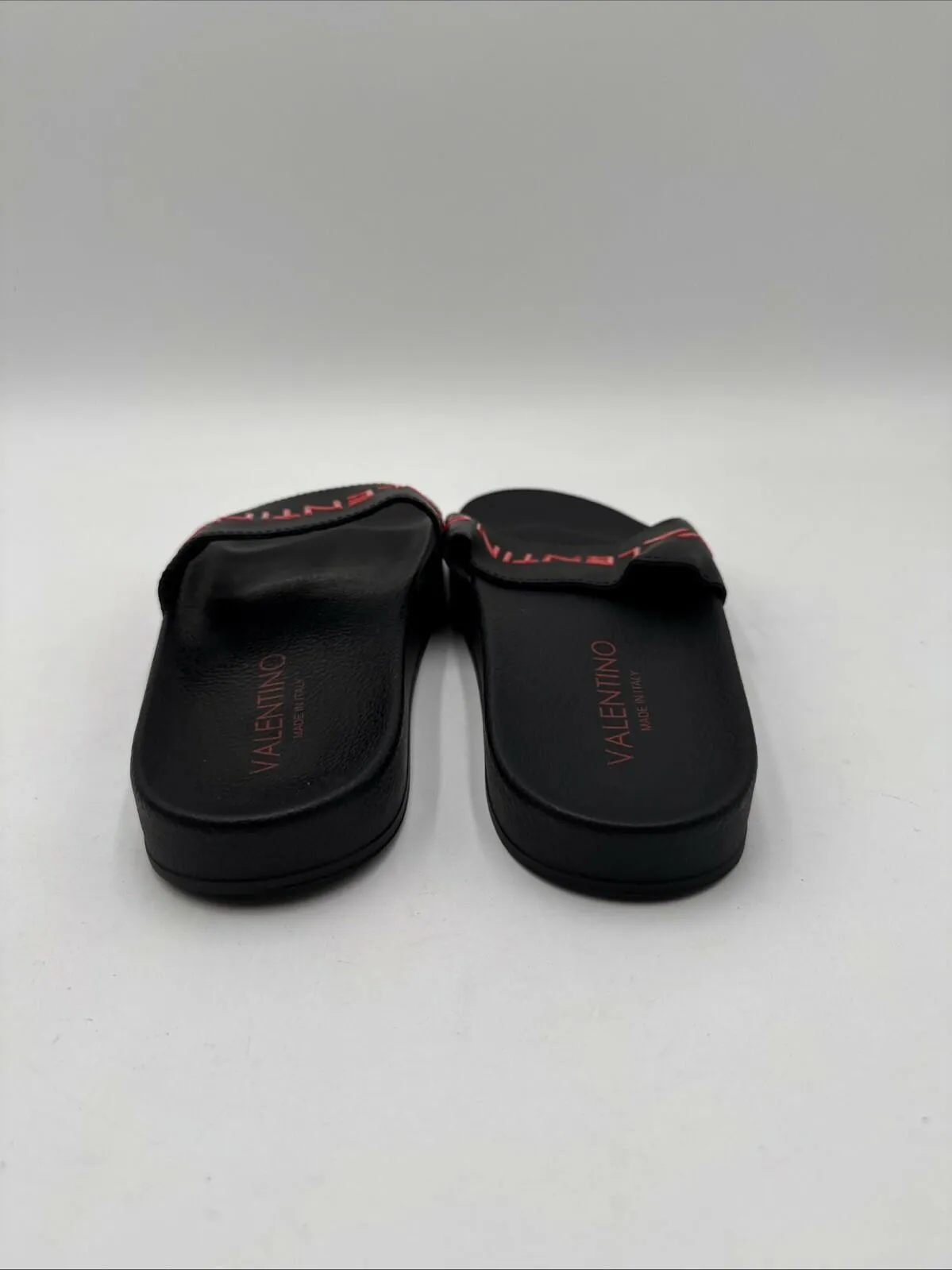 VALENTINO BY MARIO Black/Red Leather Logo Slide Sandals Men’s Size 7/40 - Very Good