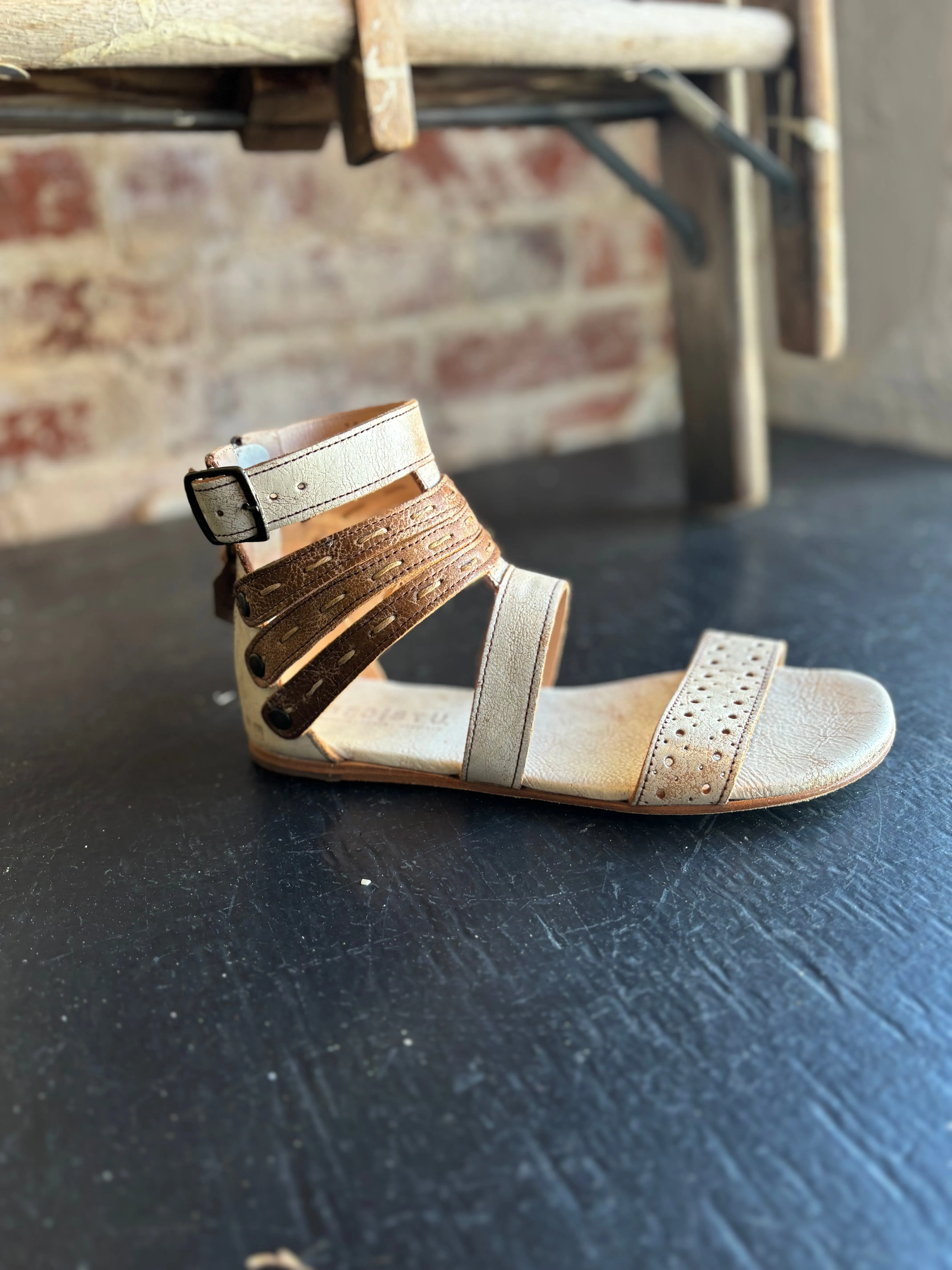 Washed Leather Sandals - Tan