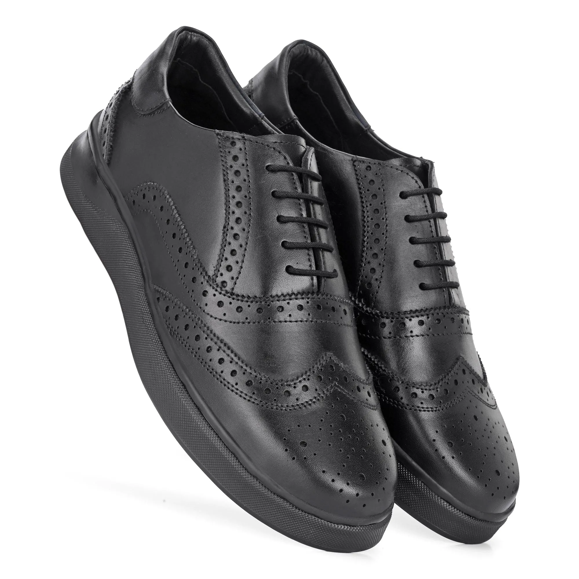 Wingtip Marvel Black Men's Sneakers