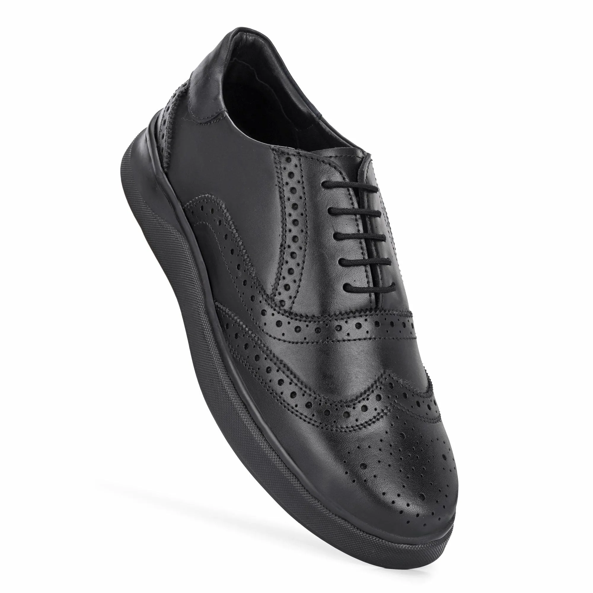 Wingtip Marvel Black Men's Sneakers